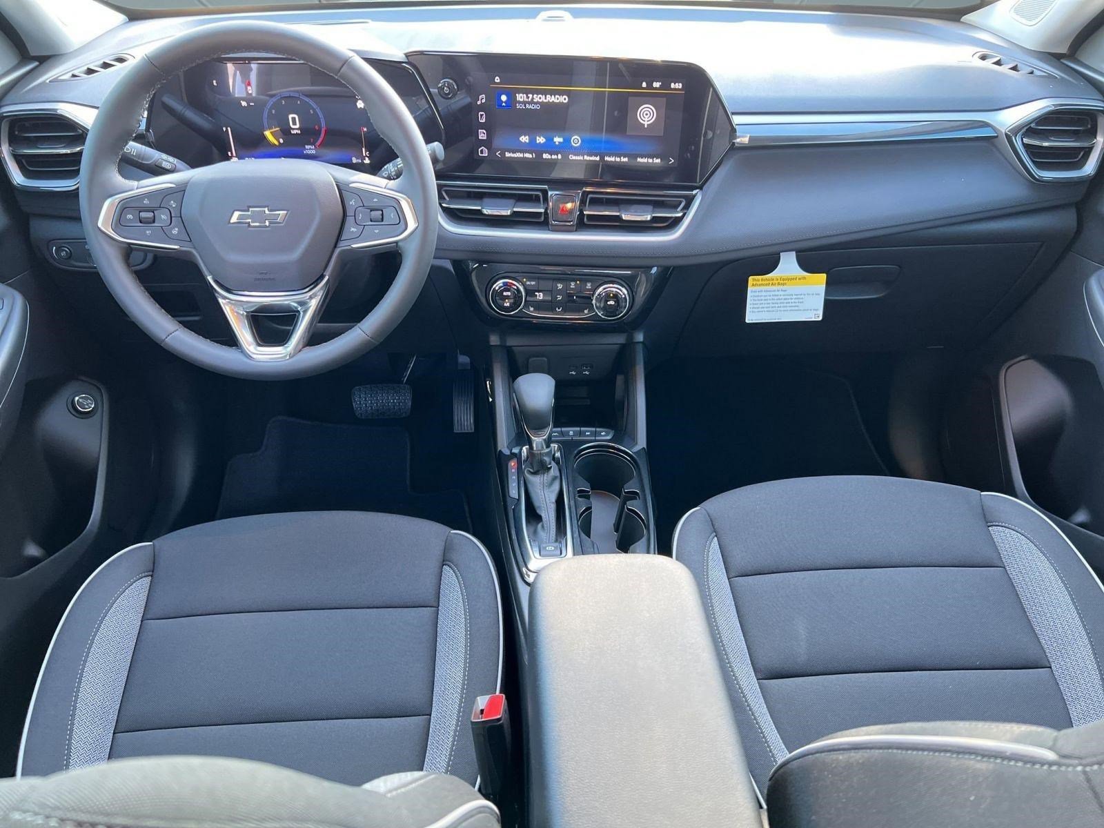 New 2026 Chevrolet TrailBlazer LT w/ Convenience Package FWD image 17