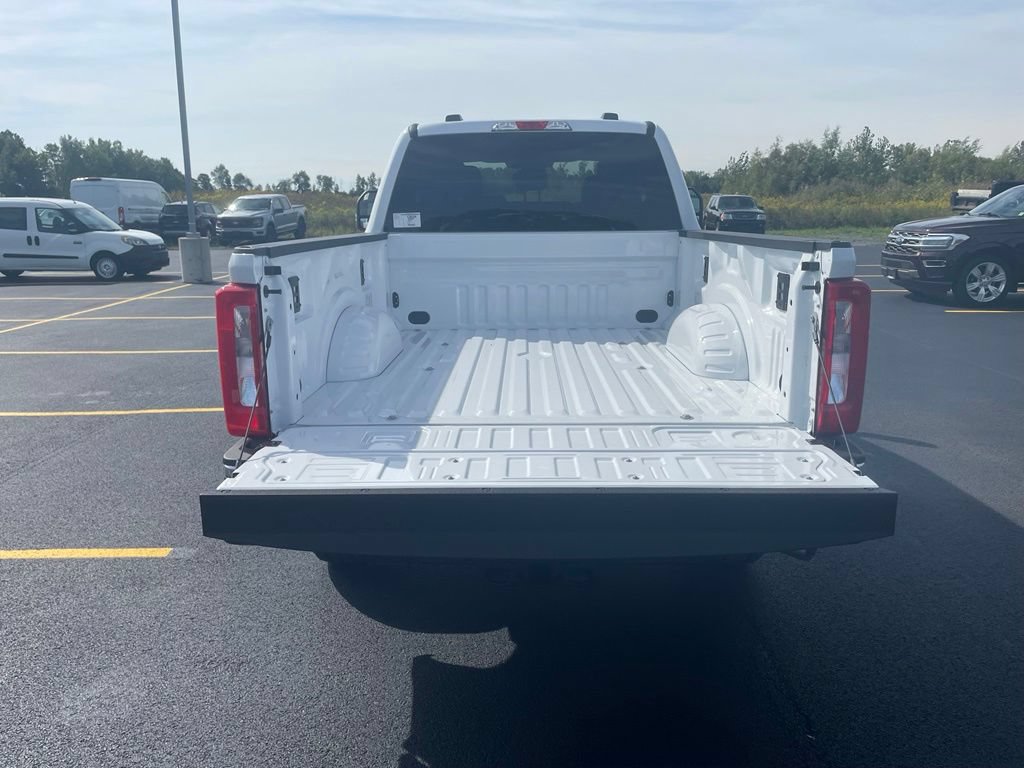 New 2026 Ford F350 XLT w/ Snow Plow/Camper Package AWD/4WD image 10