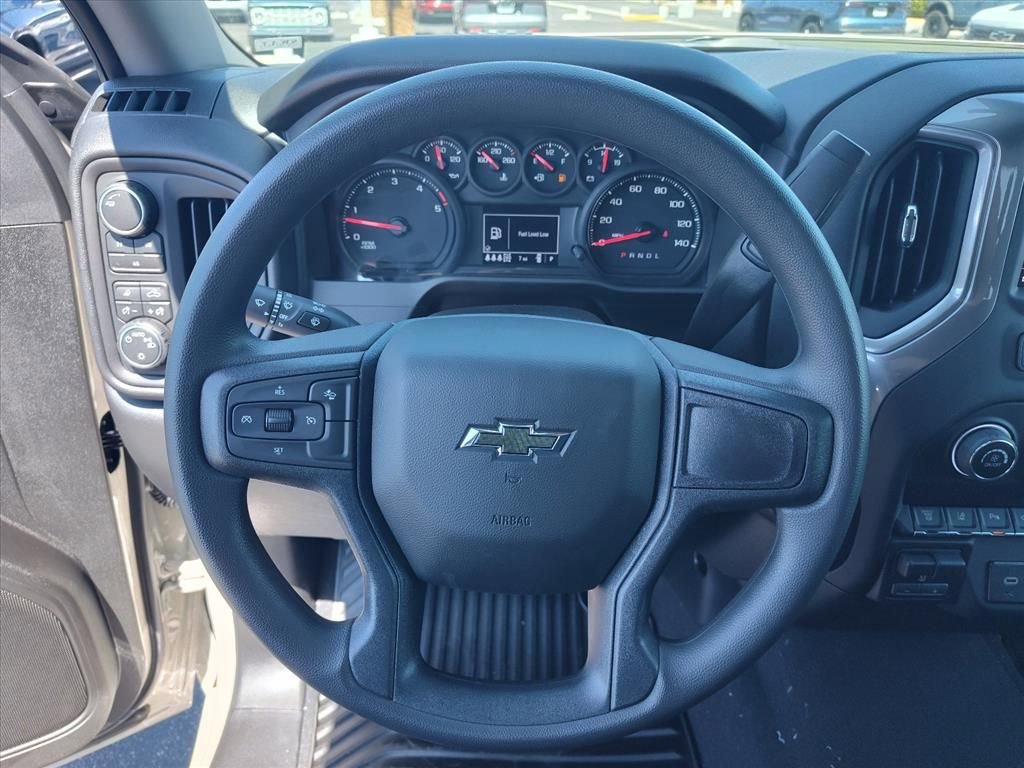 New 2026 Chevrolet Silverado 2500 Custom w/ Custom Value Package AWD/4WD image 10