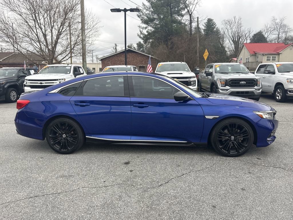 Used 2019 Honda Accord Sport image 10