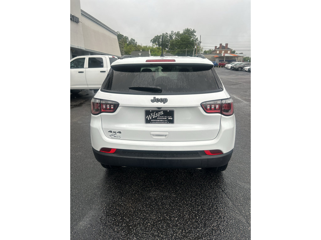 New 2026 Jeep Compass Latitude AWD/4WD image 7