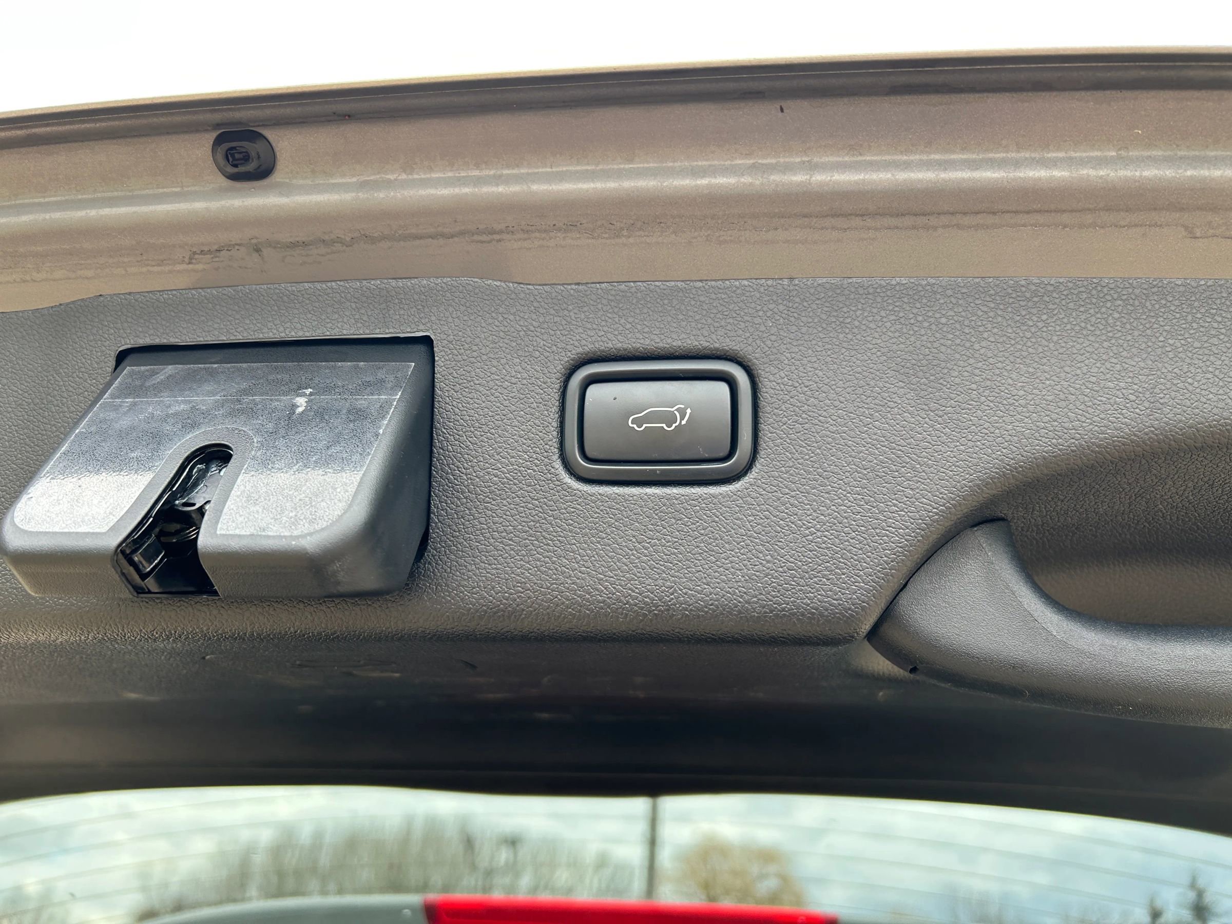 Used 2019 Kia Sorento SX image 27