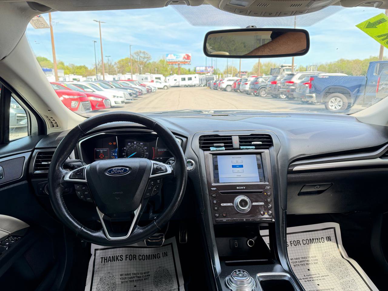 Used 2018 Ford Fusion Titanium FWD image 17
