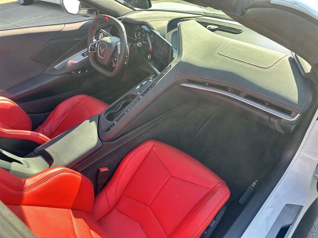Used 2023 Chevrolet Corvette Stingray Coupe RWD image 14