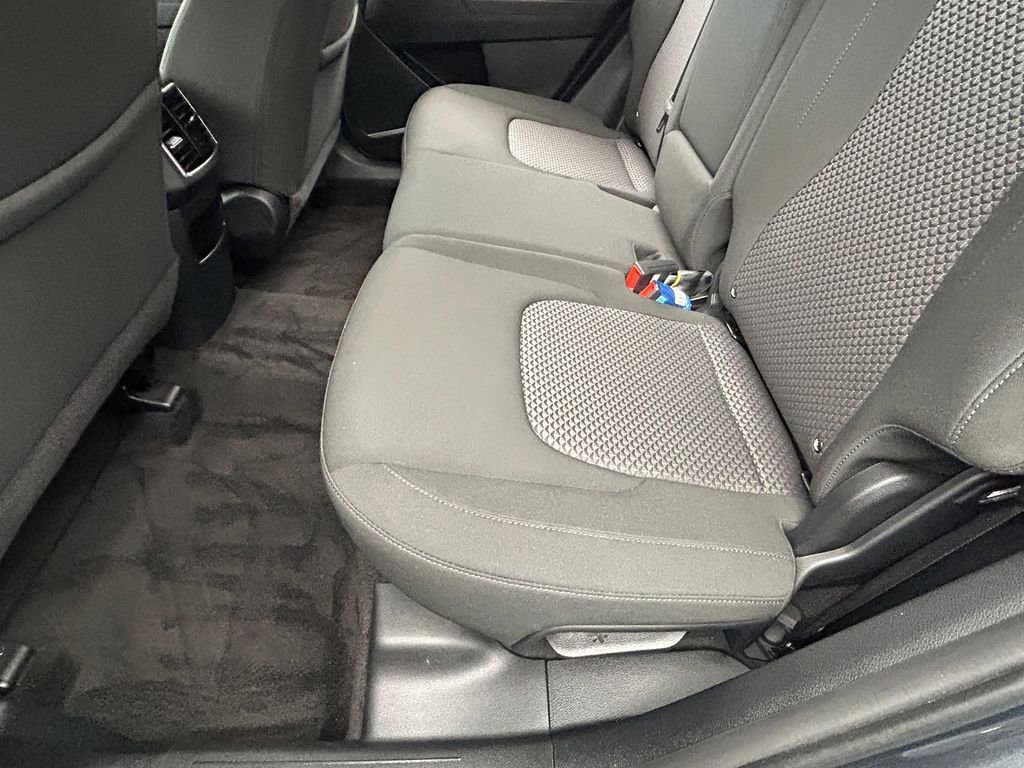 Used 2024 Kia Sportage LX image 29