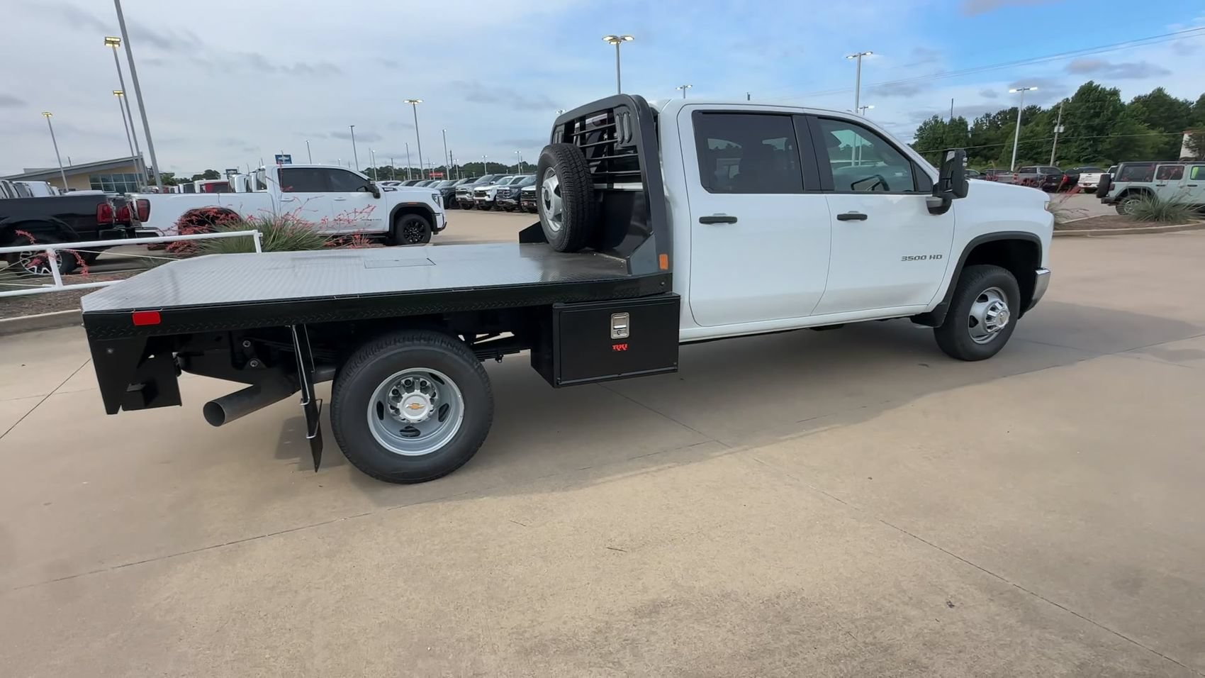 New 2026 Chevrolet Silverado 3500 W/T w/ WT Convenience Package AWD/4WD image 9