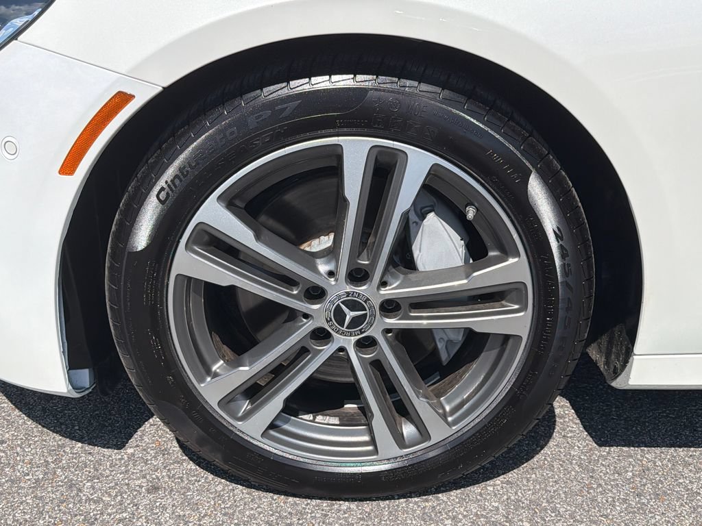 Used 2023 Mercedes-Benz E 350 Sedan image 15