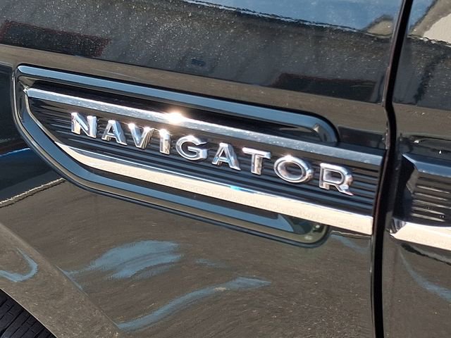Used 2022 Lincoln Navigator L Black Label image 40
