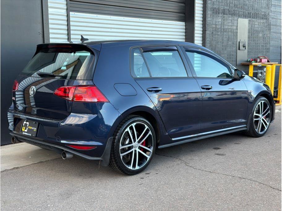 Used 2017 Volkswagen GTI SE FWD image 9