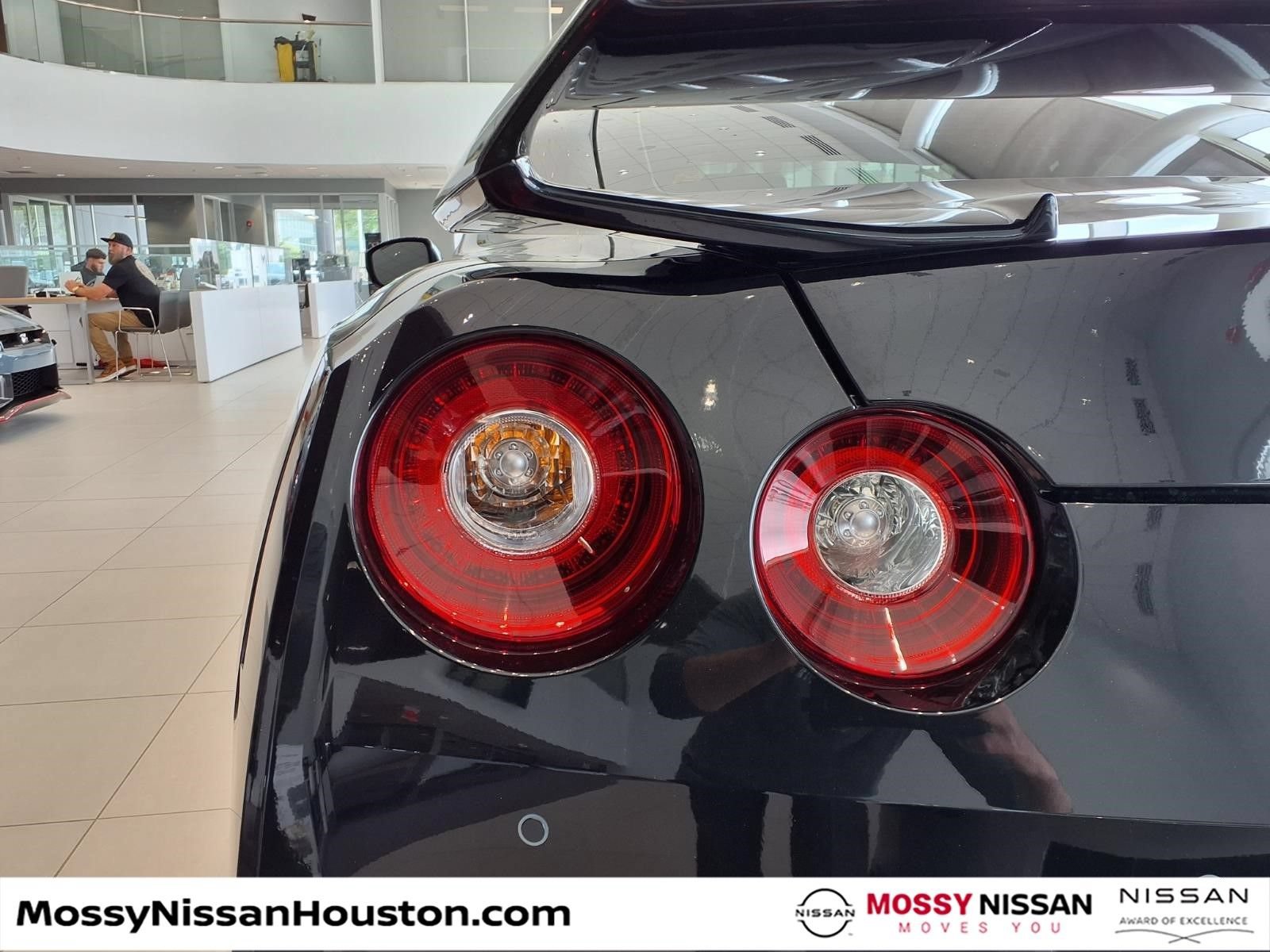 Used 2024 Nissan GT-R w/ Floor Mat Package AWD/4WD image 7