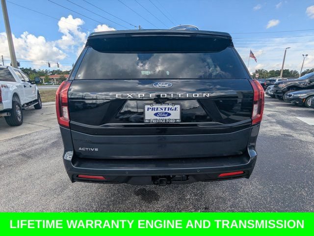 Used 2025 Ford Expedition Active AWD/4WD image 6