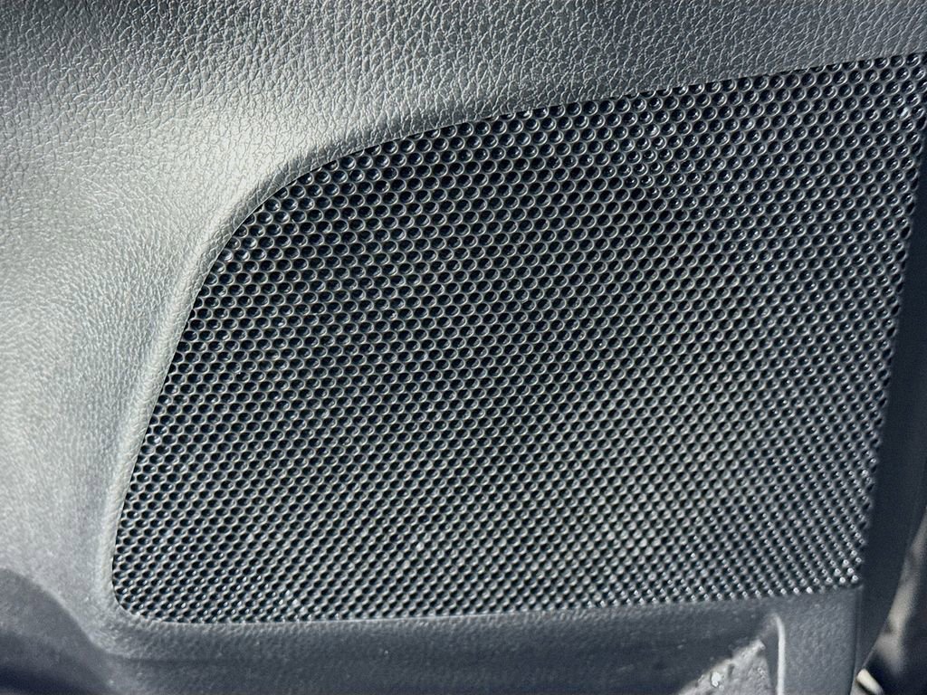Used 2016 Toyota RAV4 SE image 22