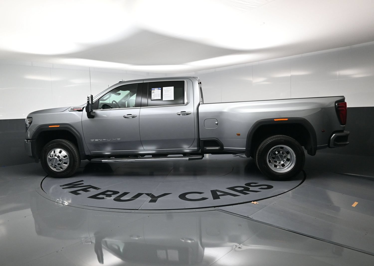 Used 2026 GMC Sierra 3500 Denali w/ Denali Reserve Package AWD/4WD image 6