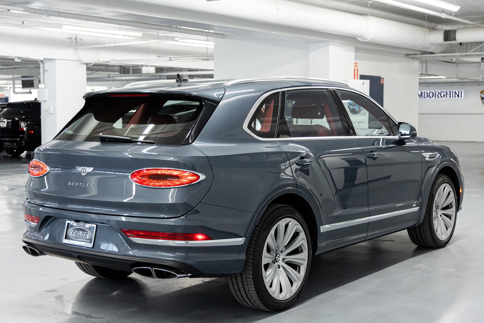 Used 2022 Bentley Bentayga image 5