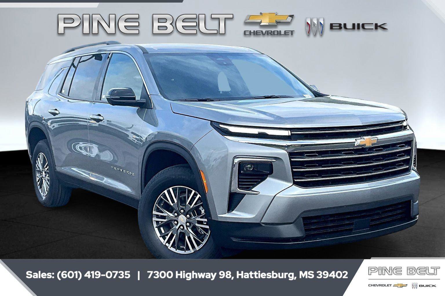 New 2026 Chevrolet Traverse LT w/ Driver Confidence Package image 1