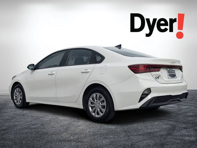 Certified 2022 Kia Forte Sedan FWD image 6