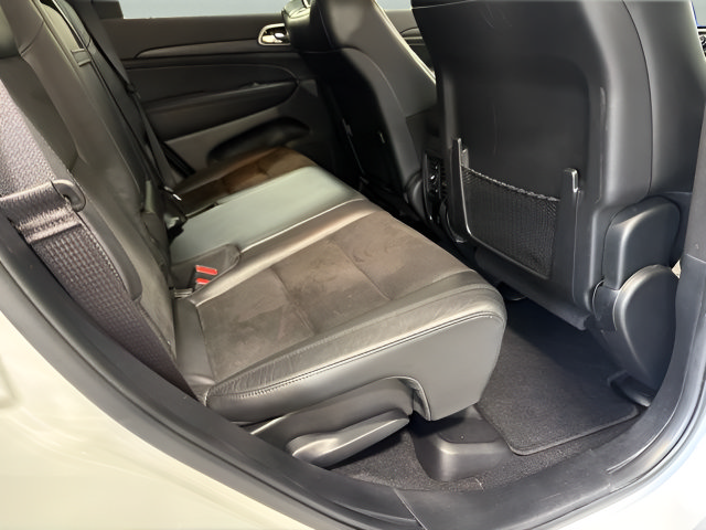 Used 2020 Jeep Grand Cherokee Altitude RWD image 31