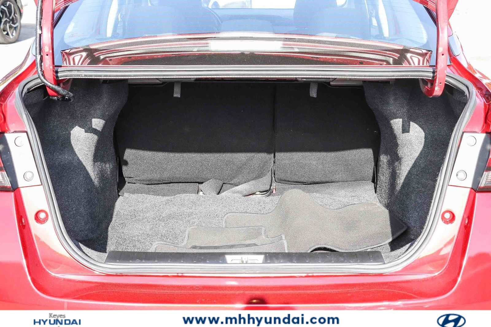 Used 2024 Nissan Versa SV w/ Trunk Package FWD image 23