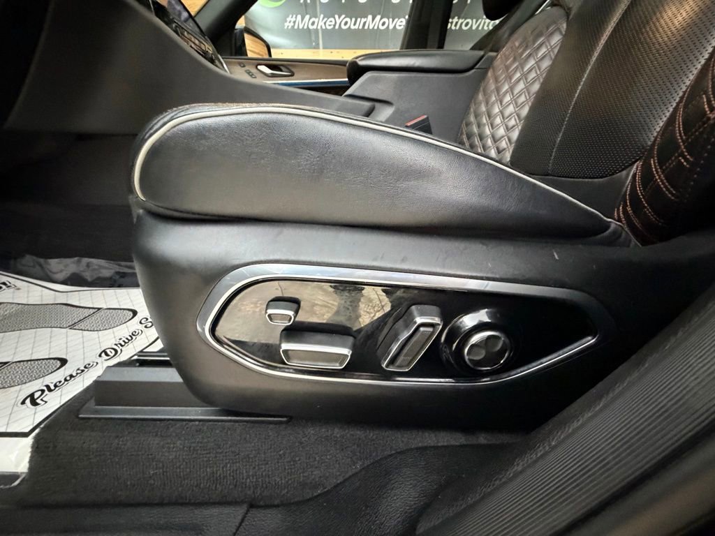 Used 2022 Jeep Grand Cherokee Summit AWD/4WD image 24