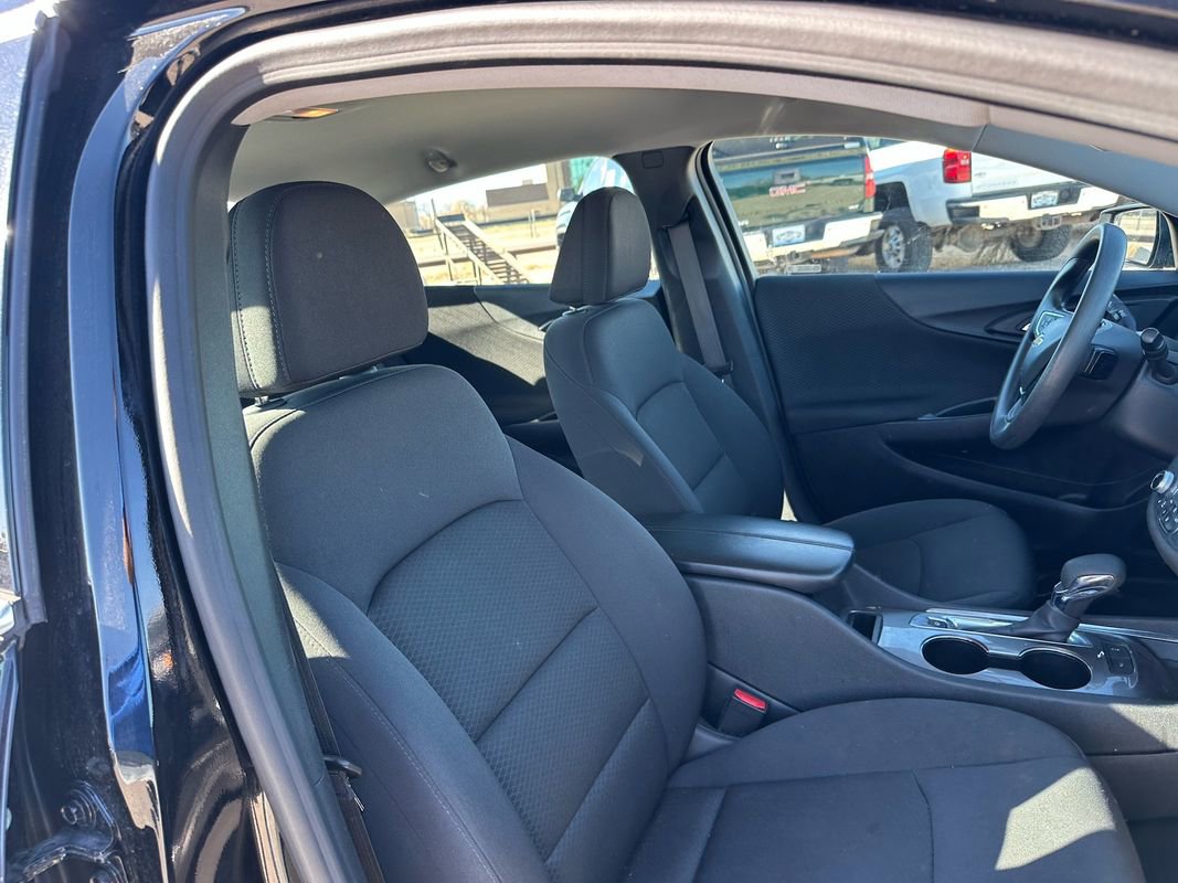 Used 2024 Chevrolet Malibu LT image 16