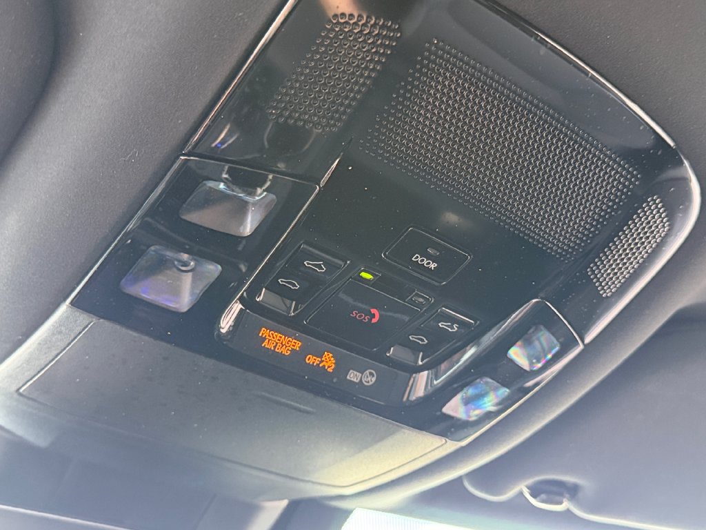Used 2024 Lexus RX 350 Premium w/ Accessory Package AWD/4WD image 18