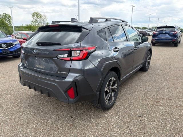 Used 2024 Subaru Crosstrek 2.0i Premium AWD/4WD image 3