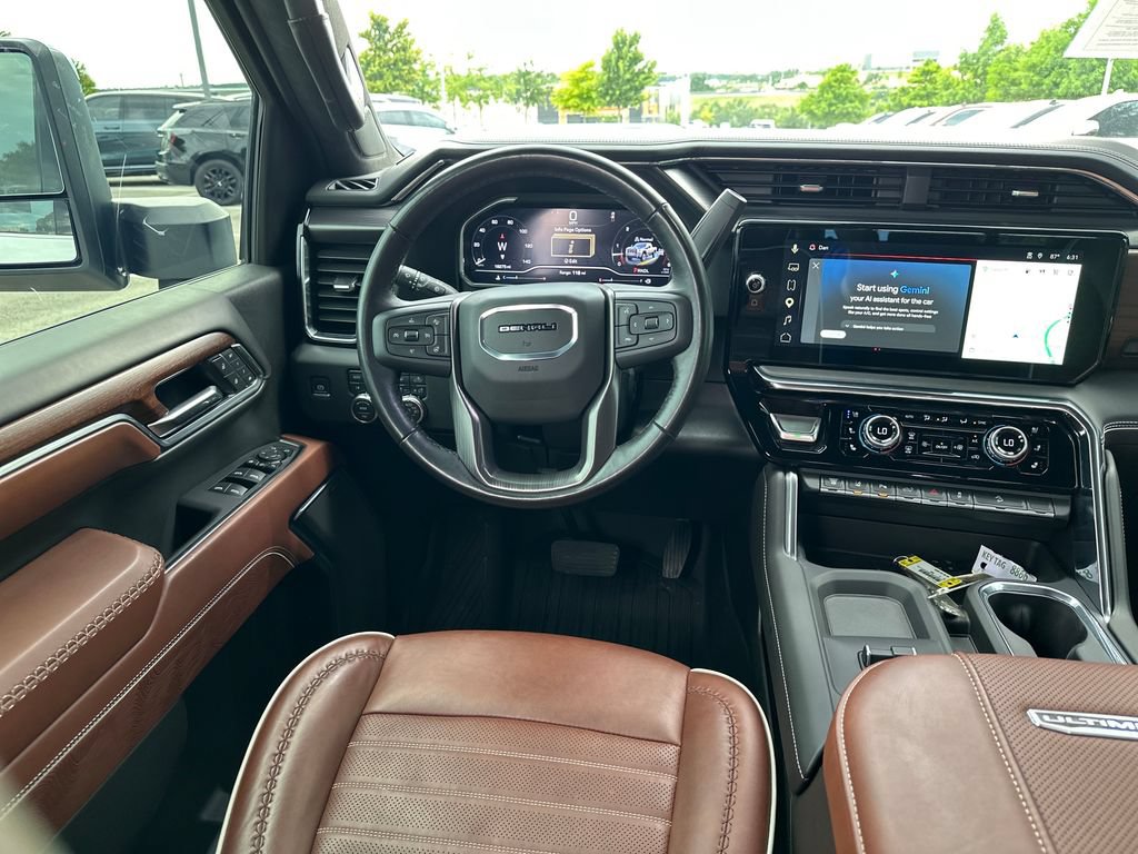 Used 2025 GMC Sierra 2500 Denali Ultimate AWD/4WD image 29