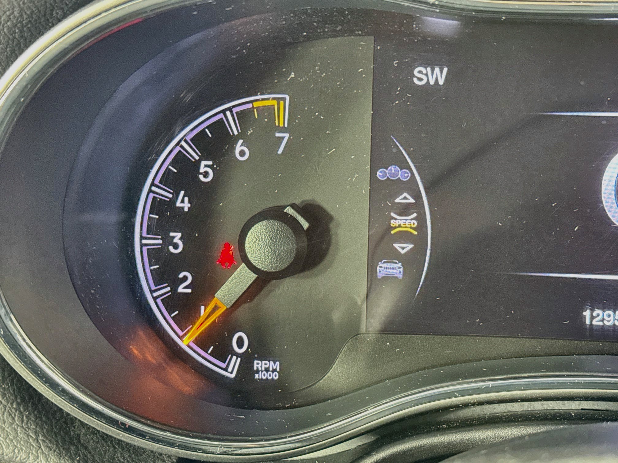 Used 2018 Jeep Grand Cherokee Altitude AWD/4WD image 12