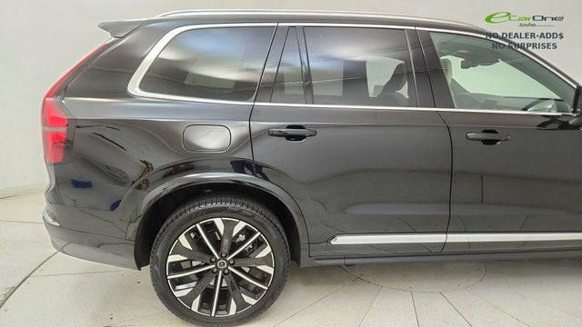 Used 2026 Volvo XC90 B5 Plus w/ Protection Package AWD/4WD image 30