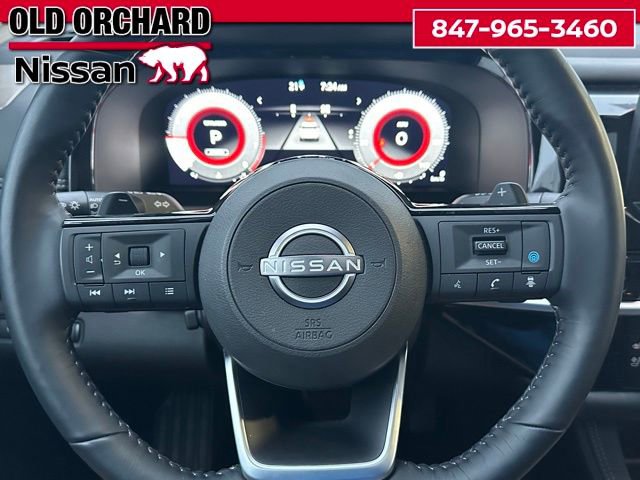 Used 2024 Nissan Pathfinder Platinum w/ Cargo Package image 22