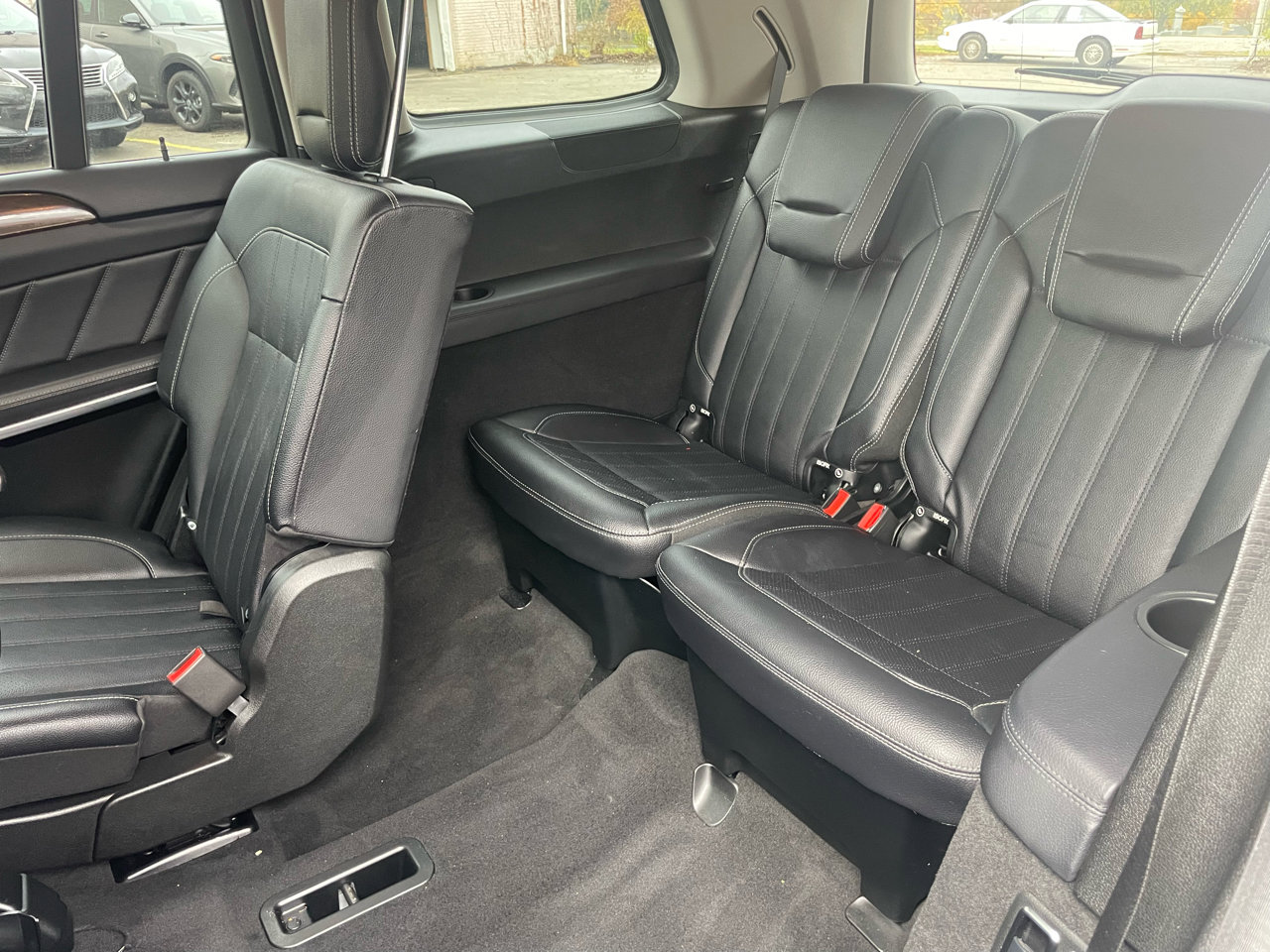 Used 2014 Mercedes-Benz GL 450 4MATIC image 18