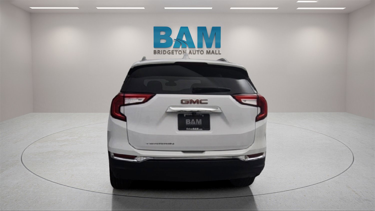 Used 2023 GMC Terrain SLT image 6