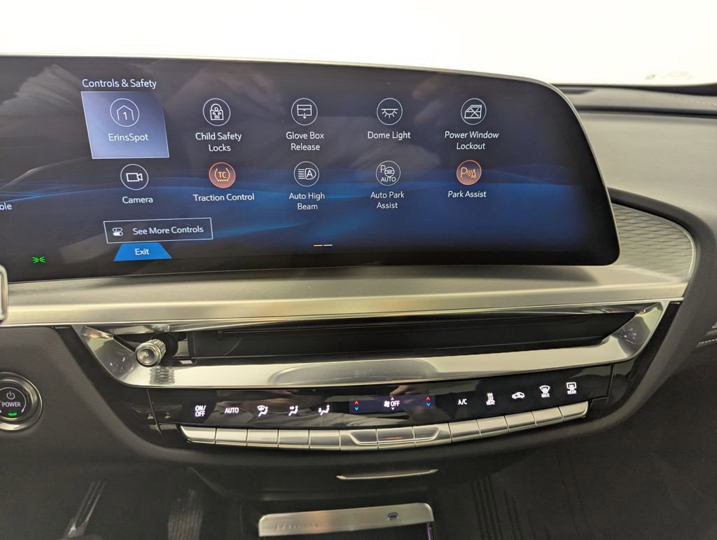 Used 2024 Cadillac Lyriq Luxury w/ LPO, Floor Liner Package image 16