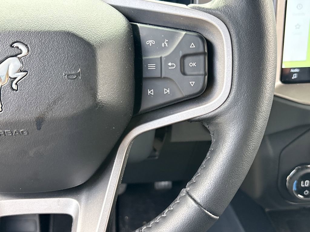 Used 2025 Ford Bronco Outer Banks AWD/4WD image 20