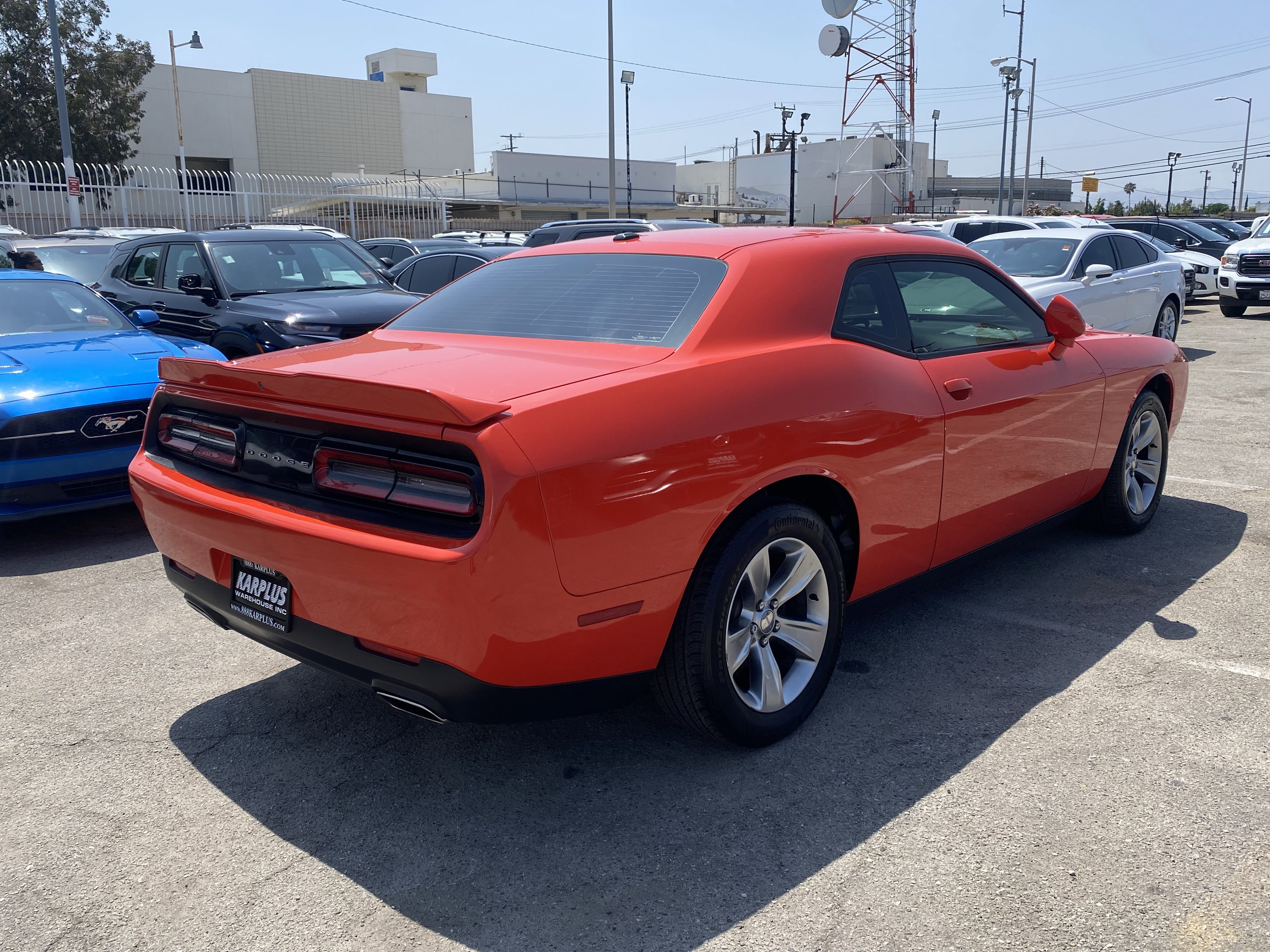 Used 2020 Dodge Challenger SXT RWD image 6