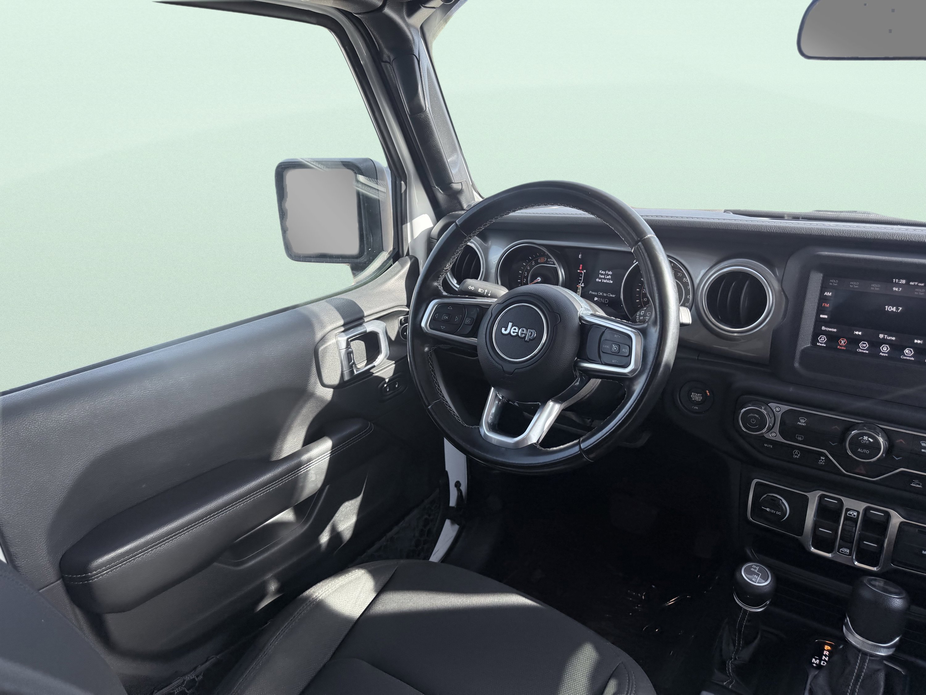 Used 2021 Jeep Wrangler Unlimited Sahara image 35