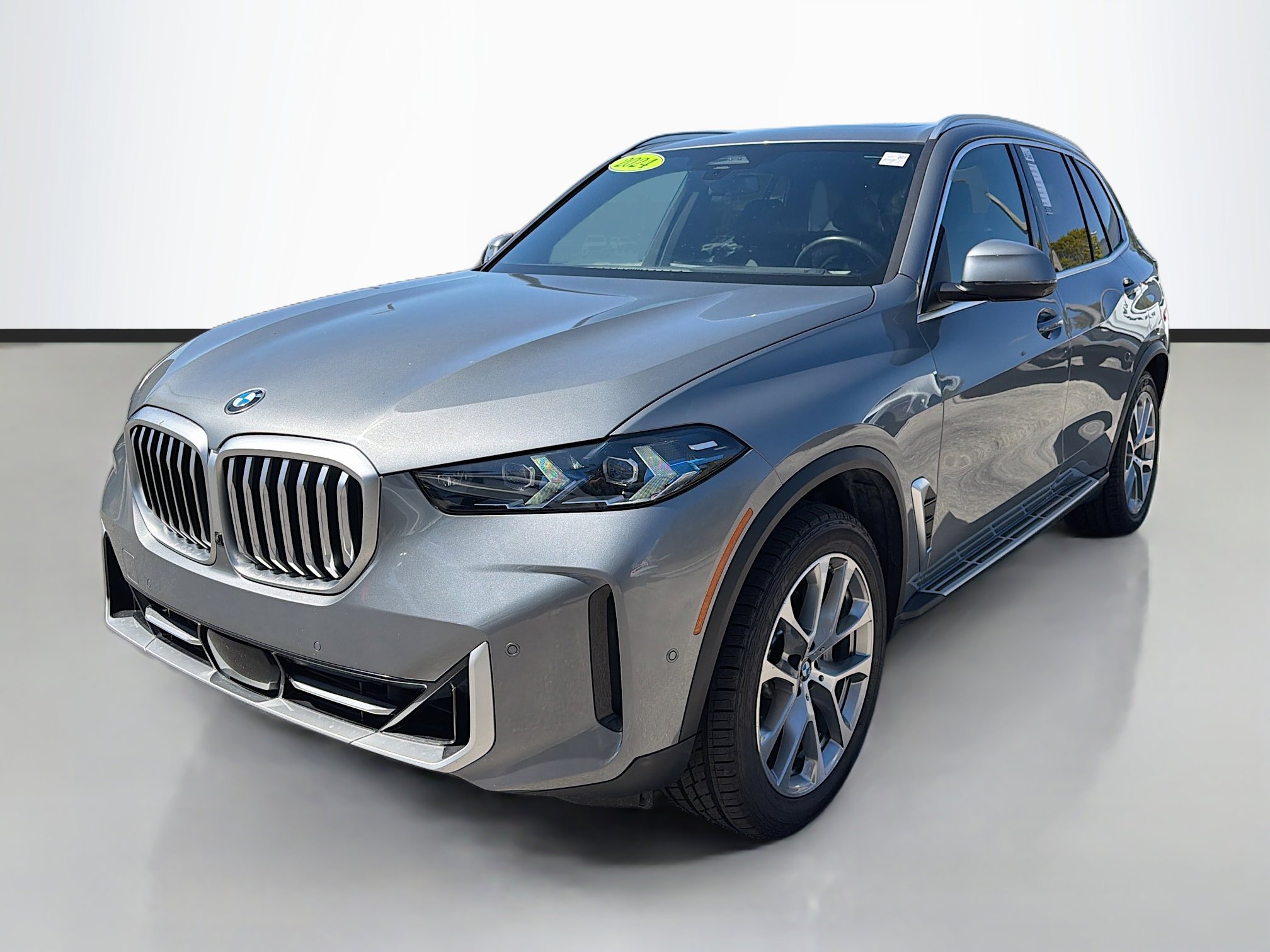 Used 2024 BMW X5 sDrive40i w/ Premium Package image 7