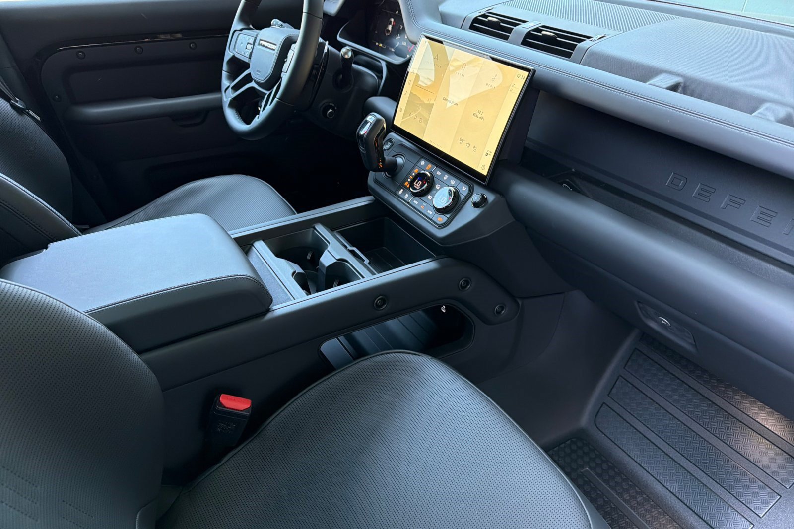 New 2026 Land Rover Defender 110 OCTA AWD/4WD image 27