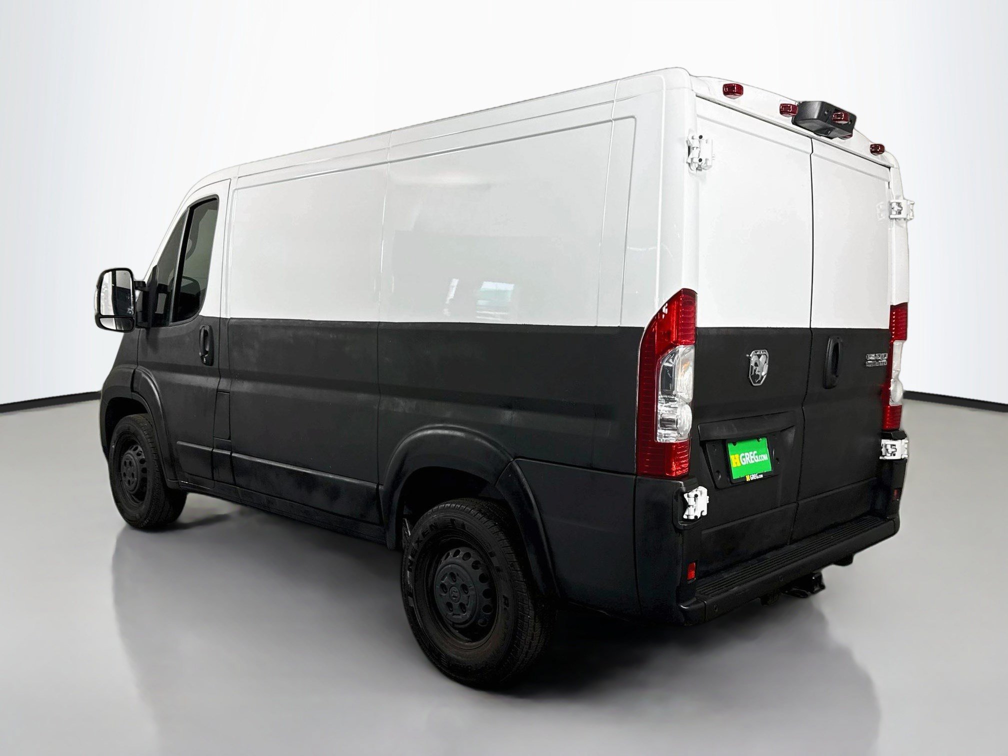 Used 2024 RAM ProMaster 1500 w/ Safety Group FWD image 7
