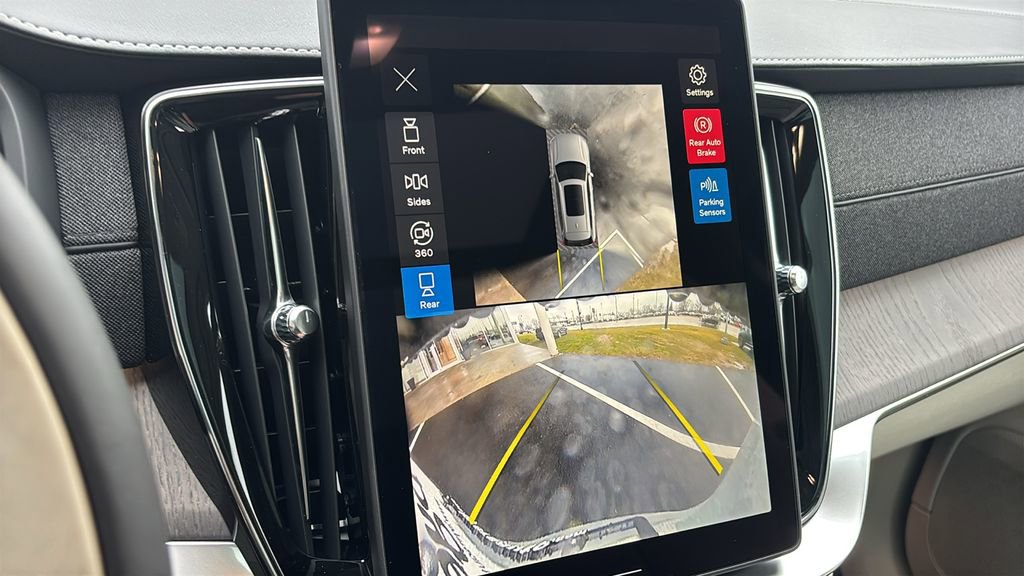 New 2026 Volvo XC90 B6 Ultra image 21