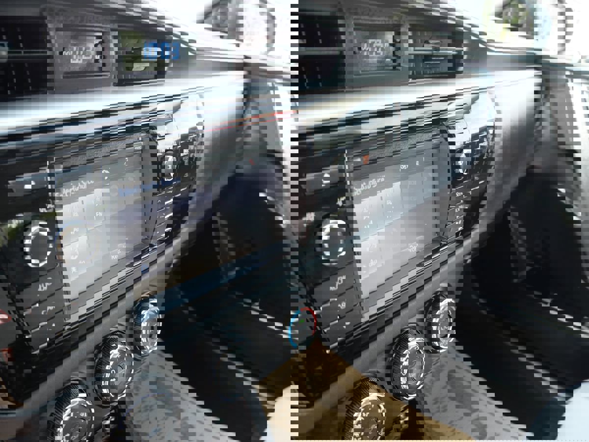 Used 2016 Toyota Corolla L image 13