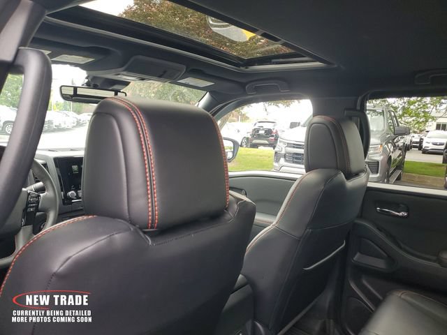 Used 2024 Nissan Frontier PRO-4X w/ Pro Premium Package AWD/4WD image 9
