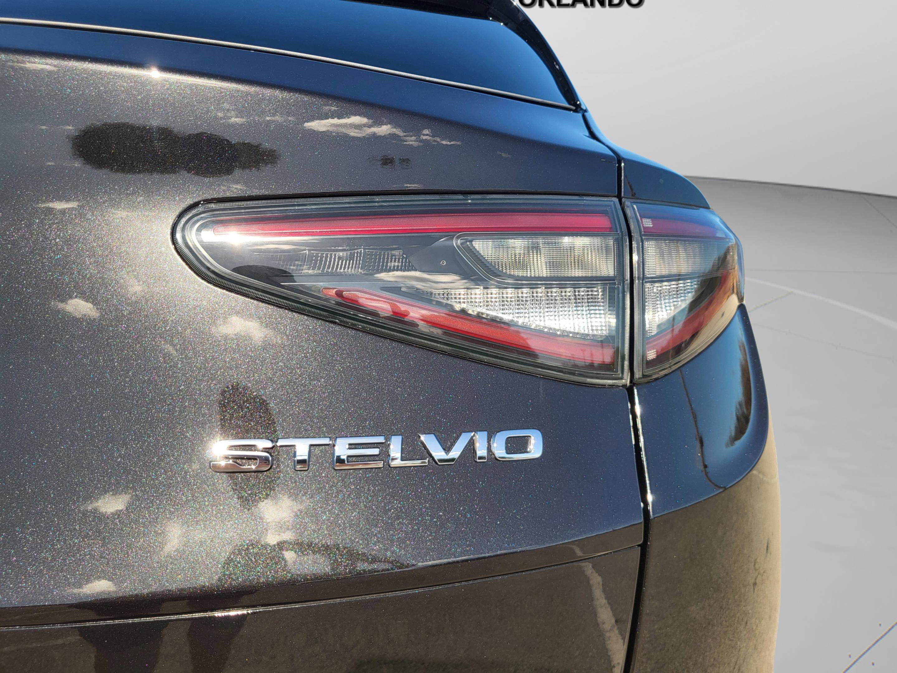 New 2026 Alfa Romeo Stelvio Sprint AWD/4WD image 19