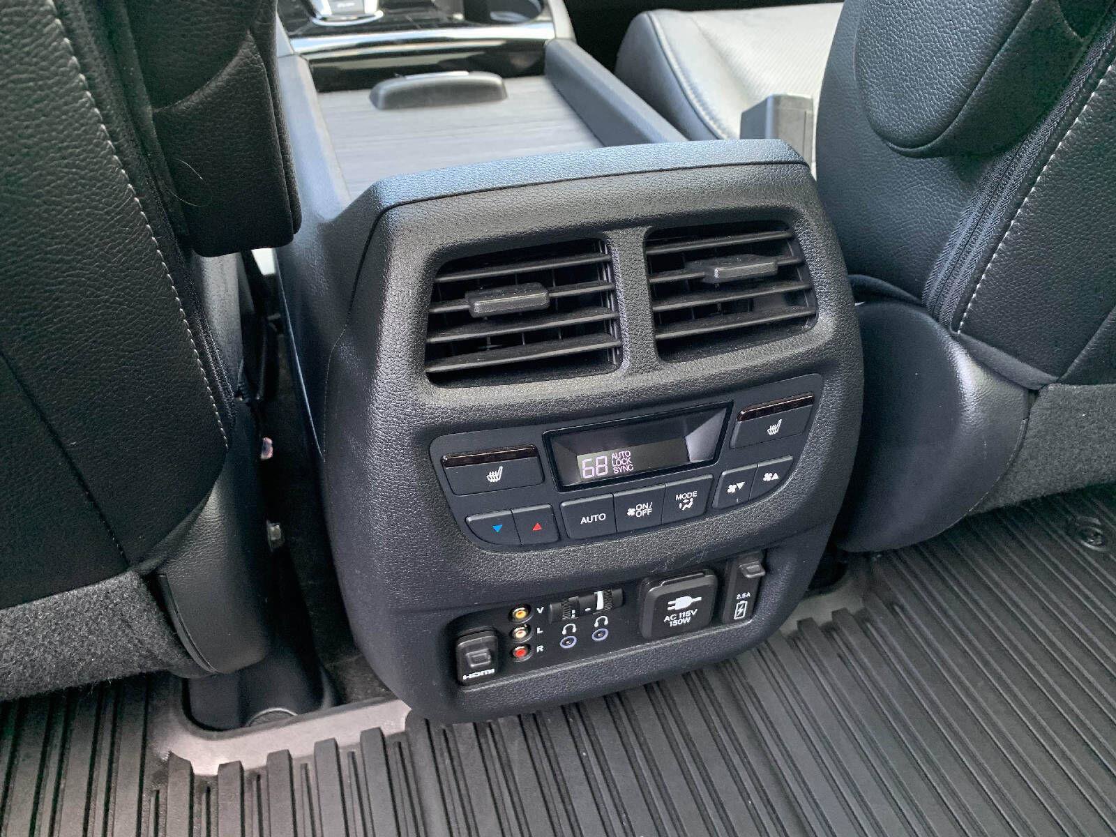 Used 2016 Honda Pilot Elite image 46