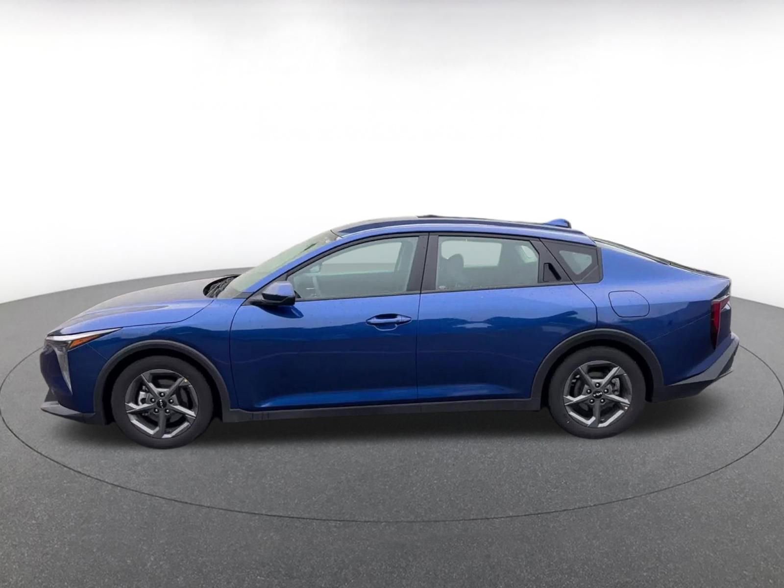 Used 2025 Kia K4 FWD image 9