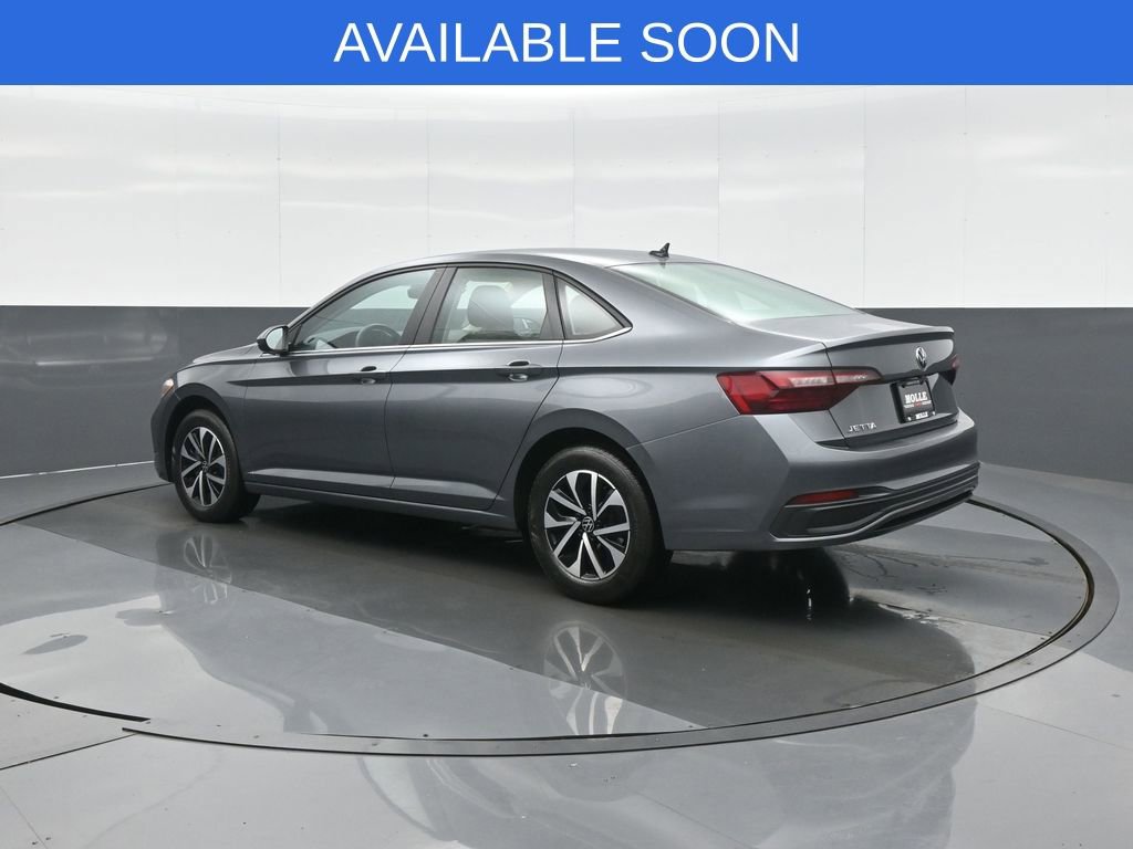 Used 2024 Volkswagen Jetta S image 5