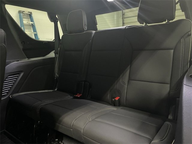 New 2026 GMC Yukon Elevation image 17