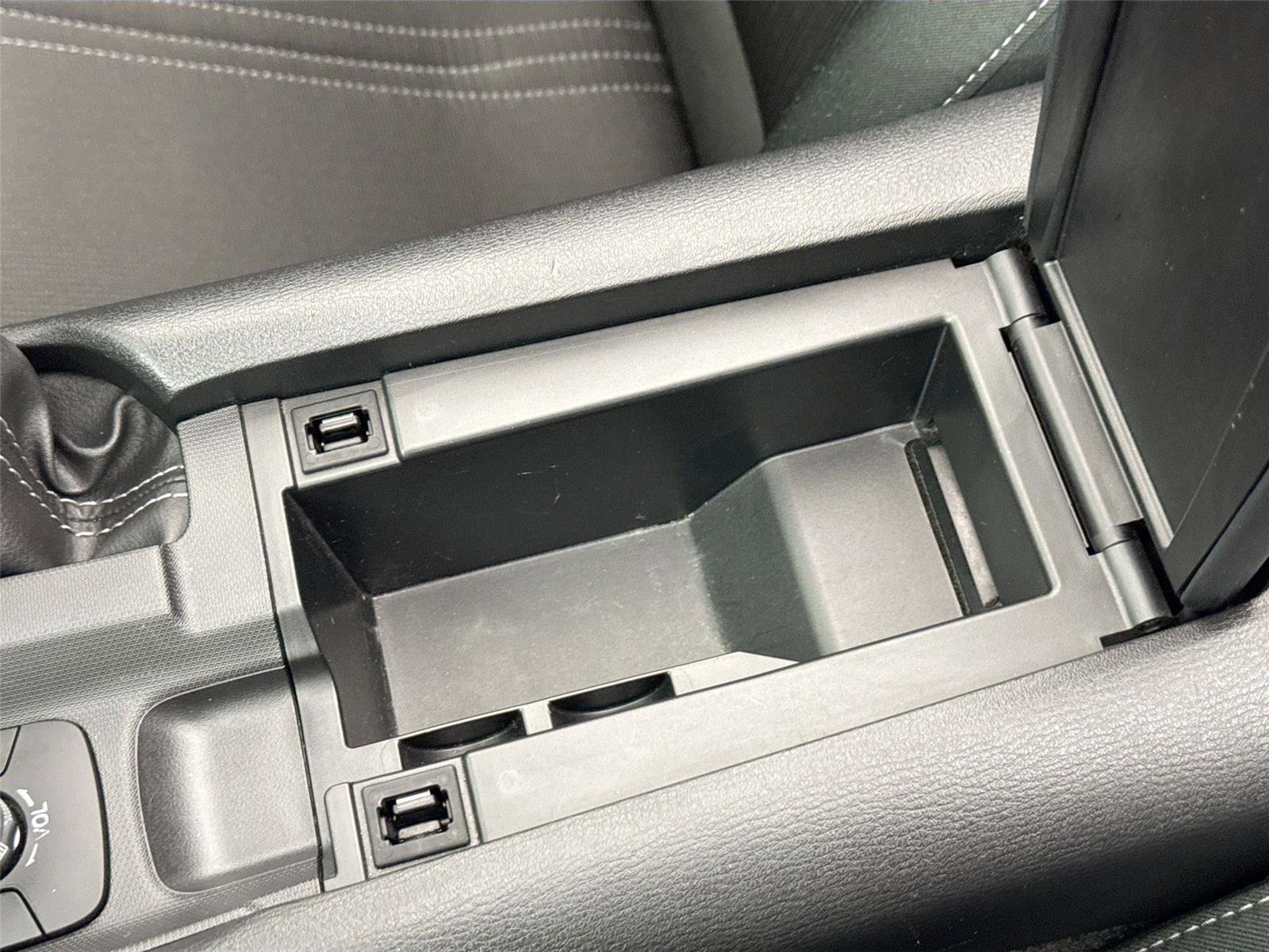 Used 2020 MAZDA MX-5 Miata Club image 36