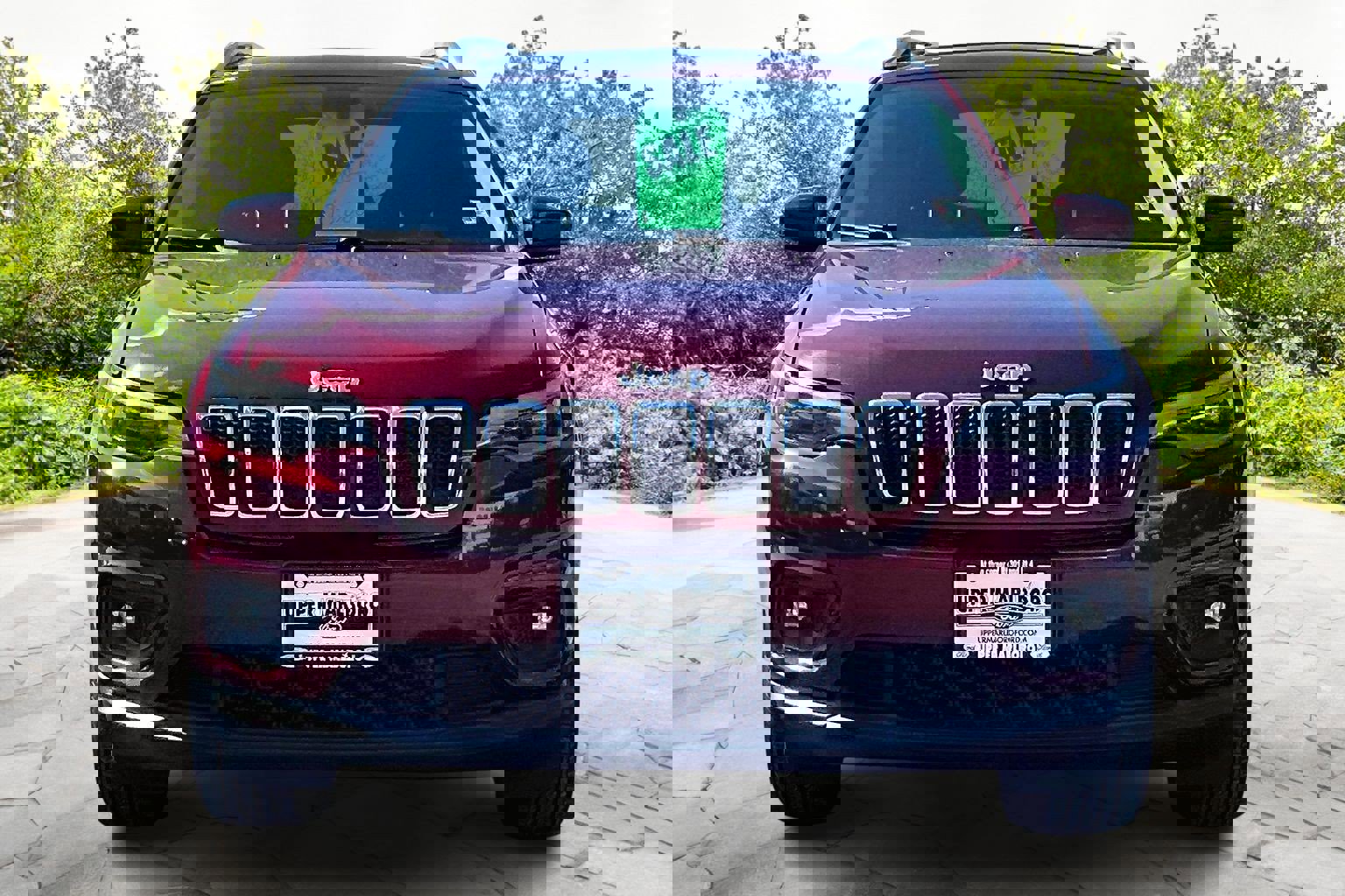 Used 2019 Jeep Cherokee Latitude Plus w/ Cold Weather Group image 3