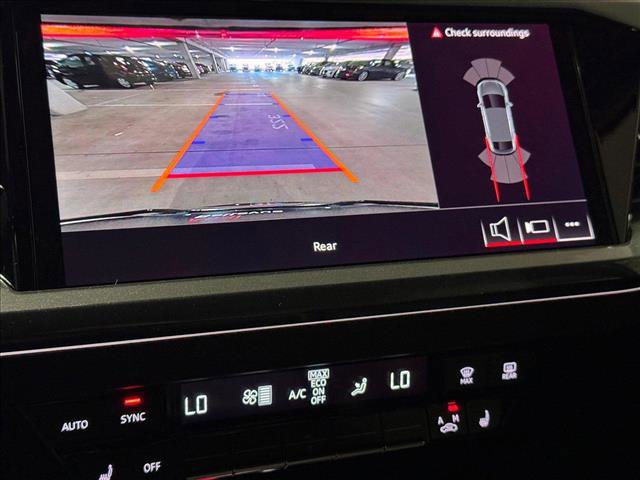 New 2025 Audi Q4 e-tron Premium image 14